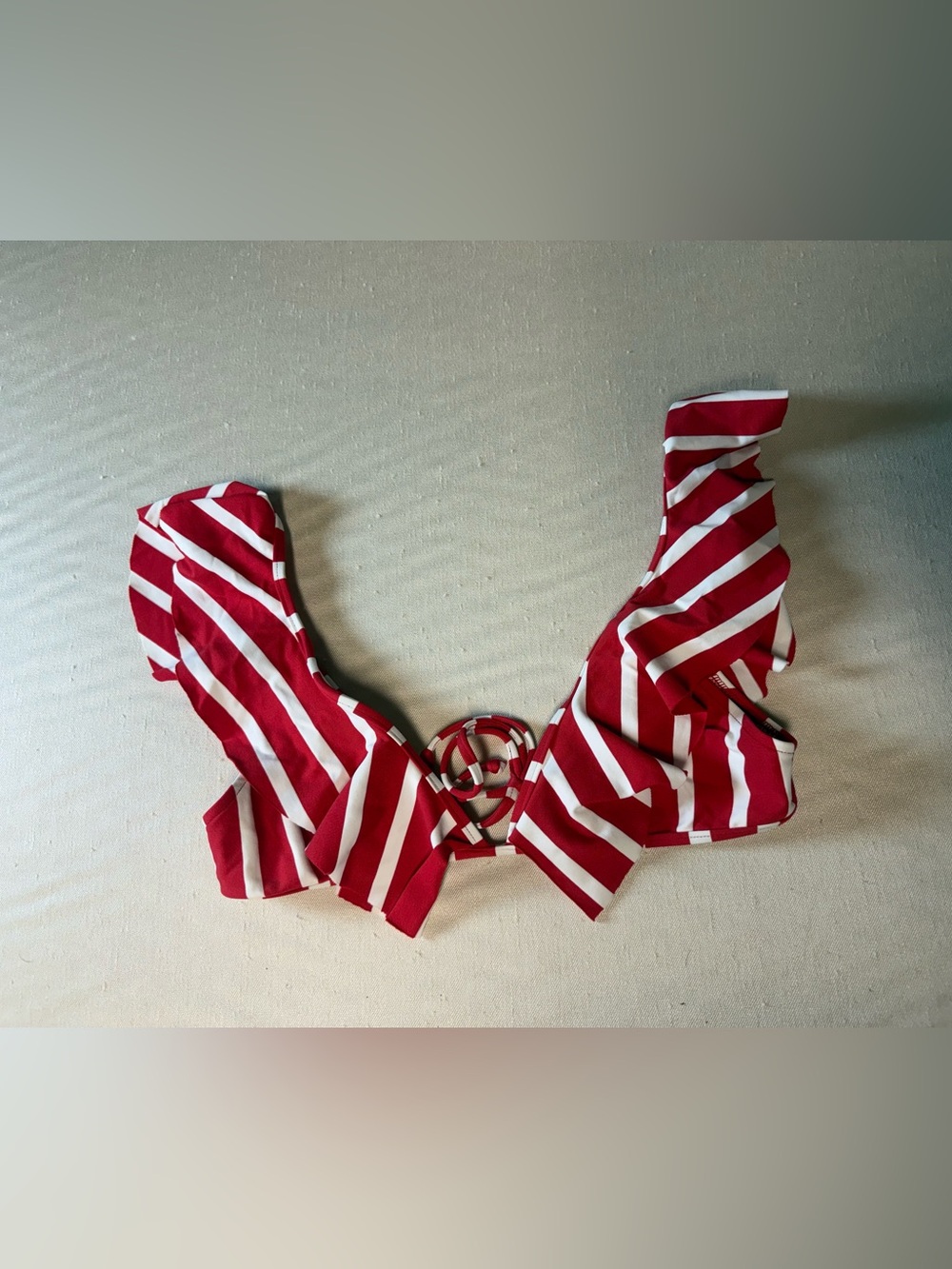 Milly’s Ruffle Swim Top - Picture 3 of 6